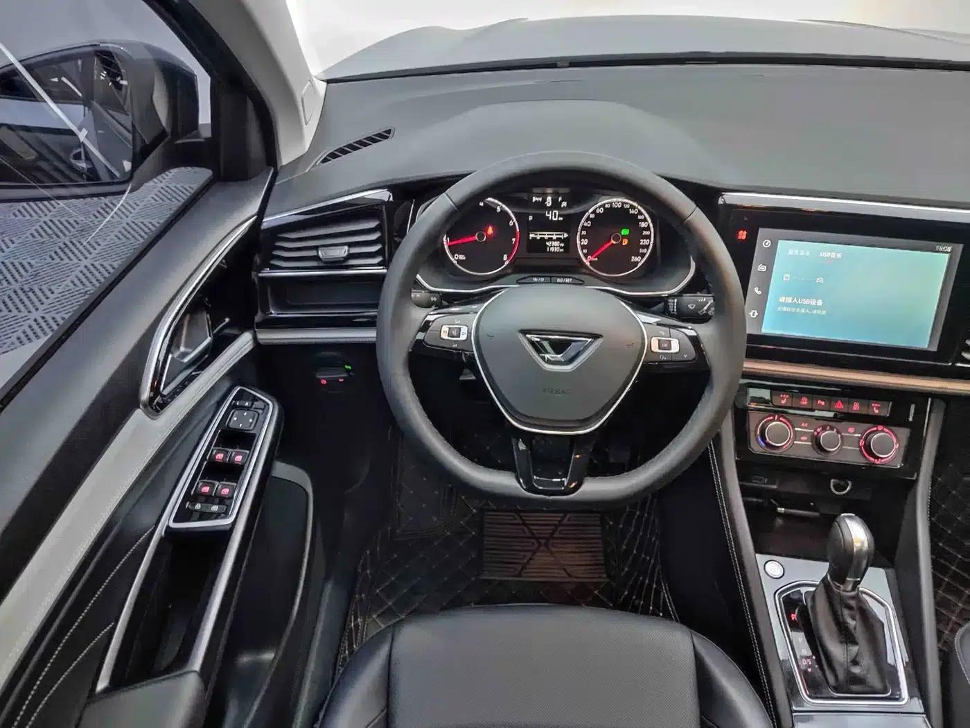 Jetta VS5 2022 280TSI Automatic Enjoyment Edition — миниатюра 10
