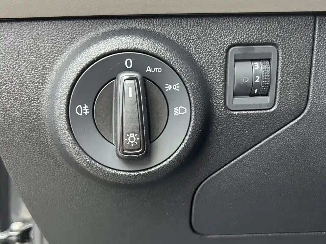 Jetta VS5 2023 280TSI Automatic Enjoyment Edition — миниатюра 16
