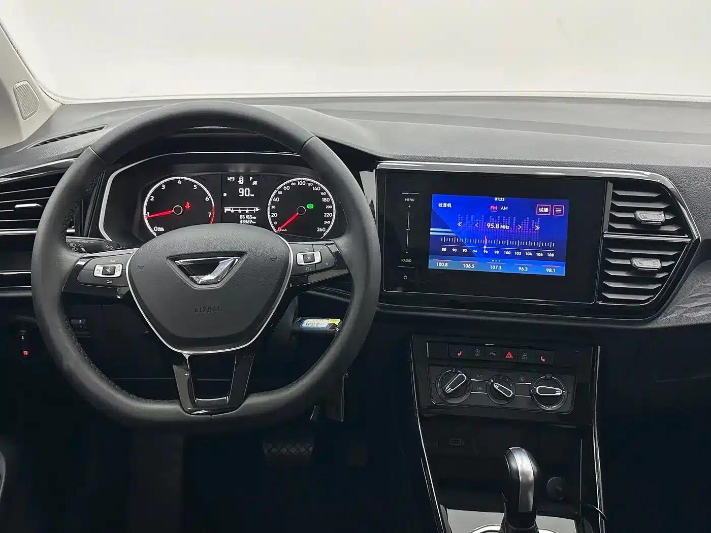 Jetta VS5 2022 280TSI Automatic Pro — миниатюра 11