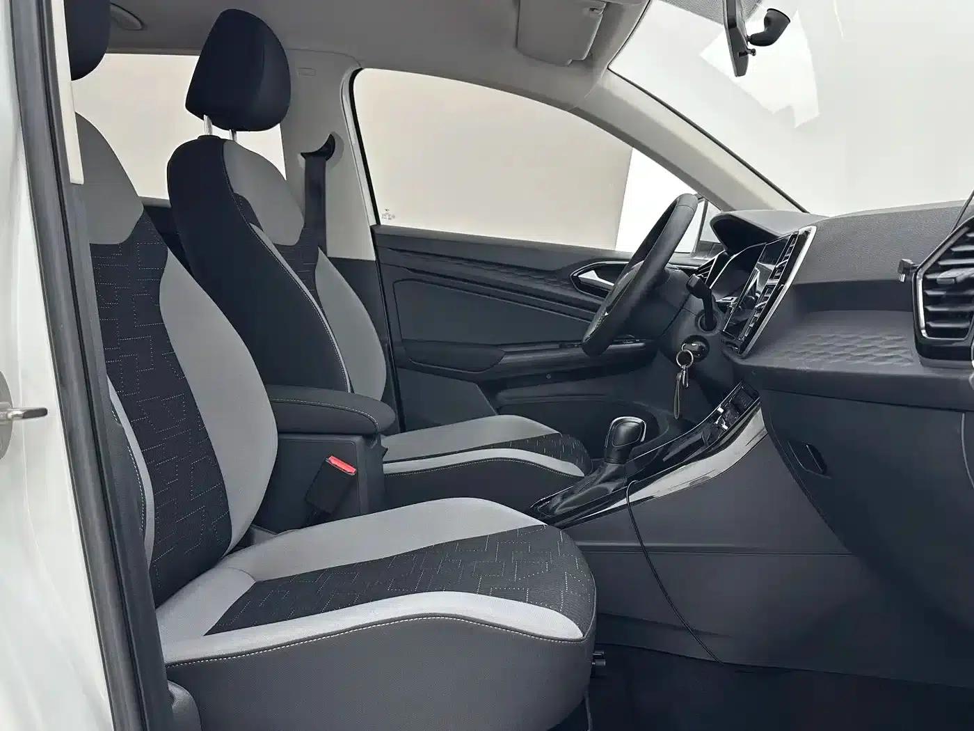 Jetta VS5 2022 280TSI Automatic Pro — миниатюра 7