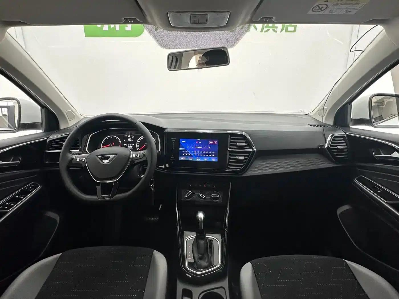 Jetta VS5 2022 280TSI Automatic Pro — миниатюра 10