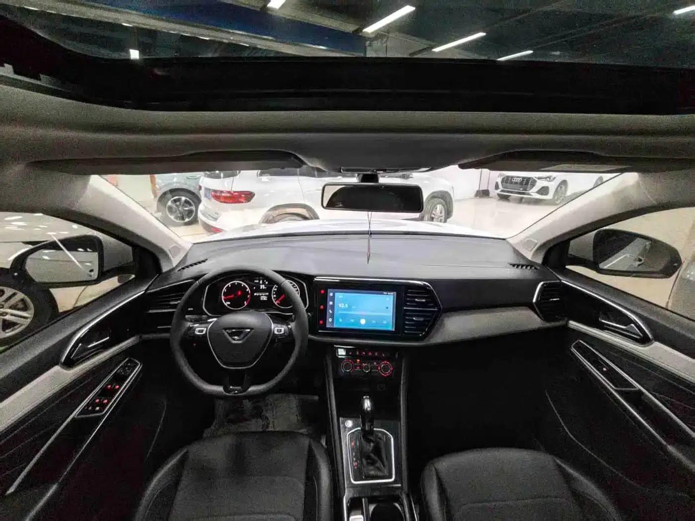 Jetta VS5 2022 280TSI Automatic Enjoyment Edition — миниатюра 2