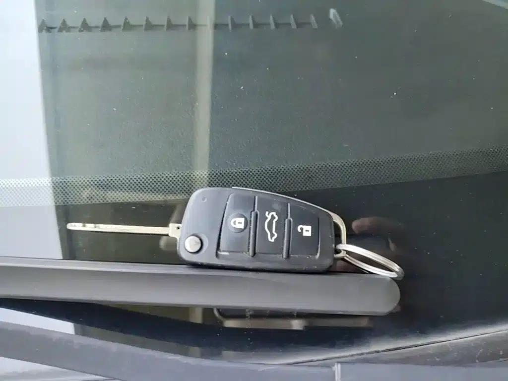 Refine M4 2021 2.0L Manual Business Edition — миниатюра 9