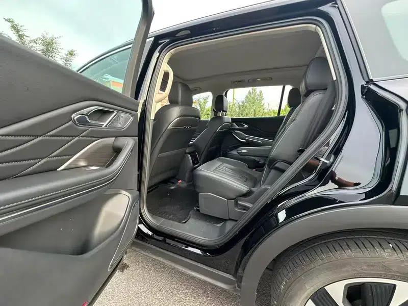 Hongqi HS7 PHEV 2024 2.0T AWD Flagship Edition 6-seater — миниатюра 10