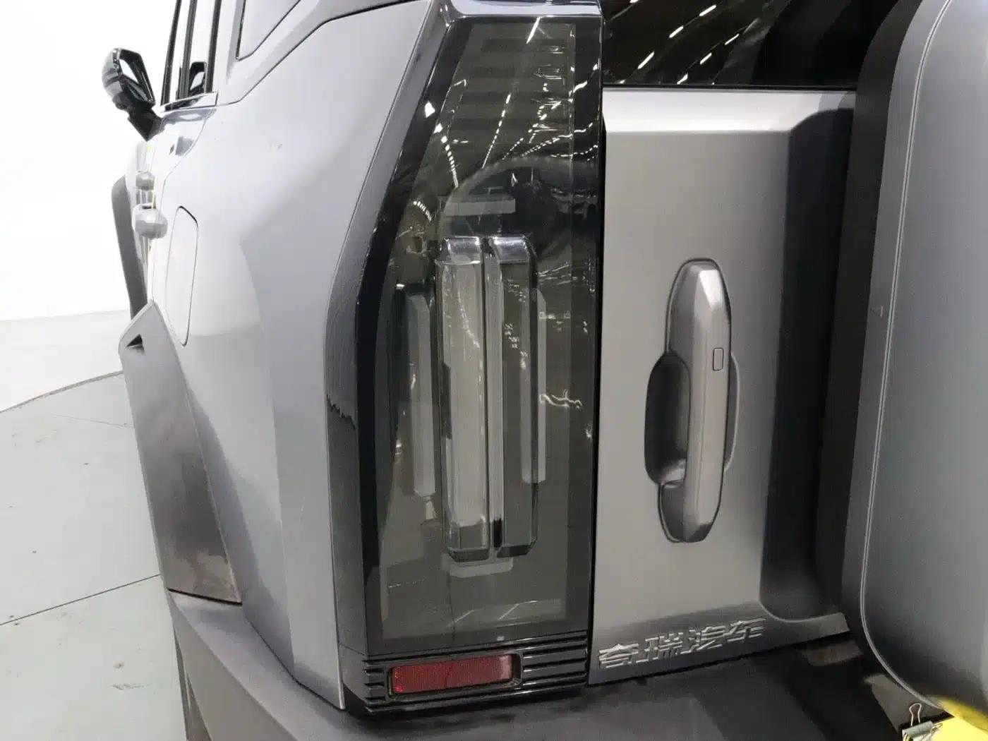 Jetour Traveler C-DM 2024 Model C-DM 208KM Off-Road Edition — миниатюра 18