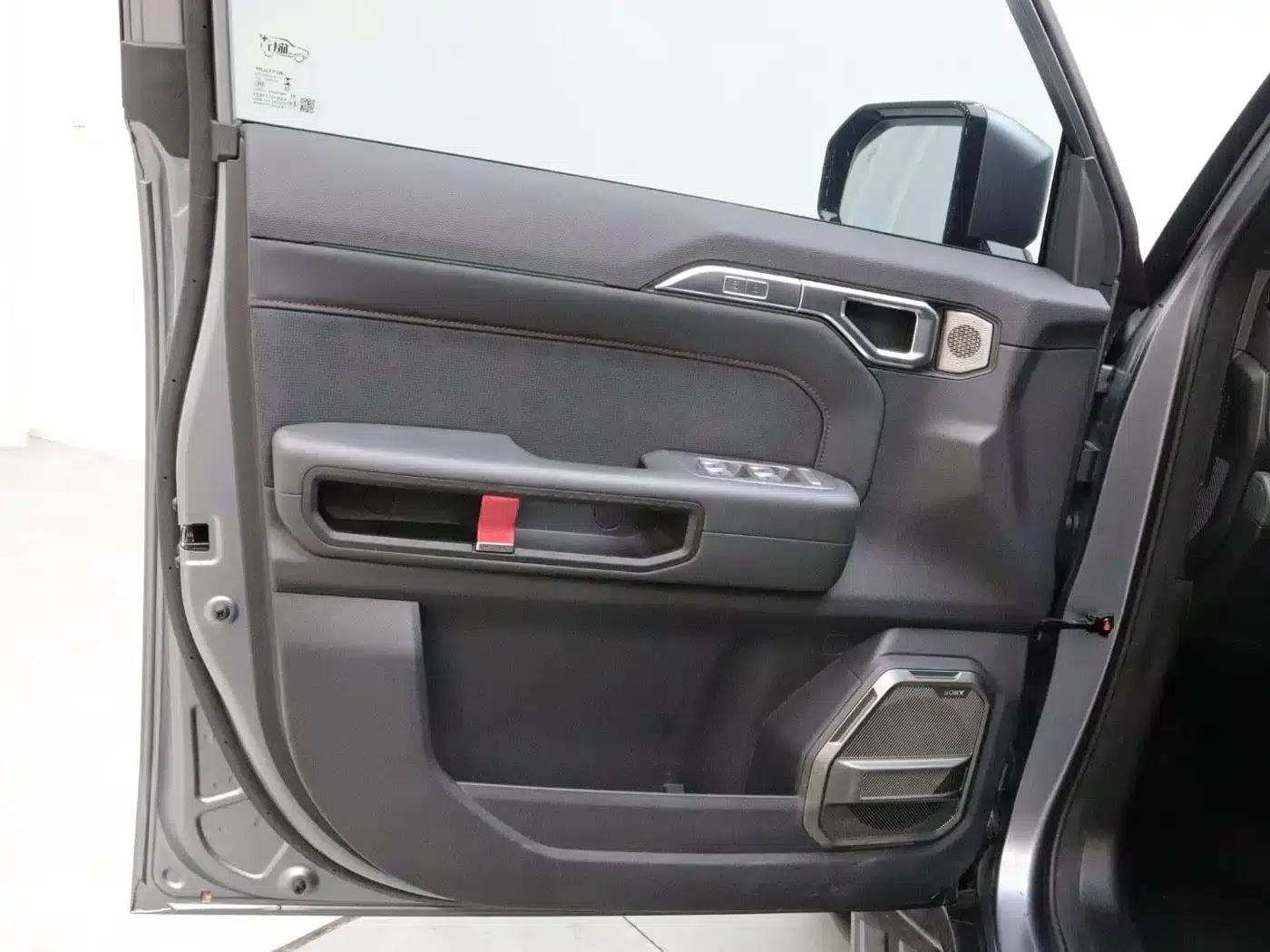 Jetour Traveler C-DM 2024 Model C-DM 208KM Off-Road Edition — миниатюра 10