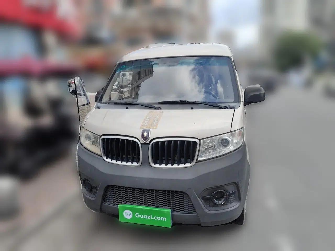 Jinbei Hiace X30 2020 1.5L Van Super-Enjoyment Model China VI Standard SWC15M — миниатюра 2