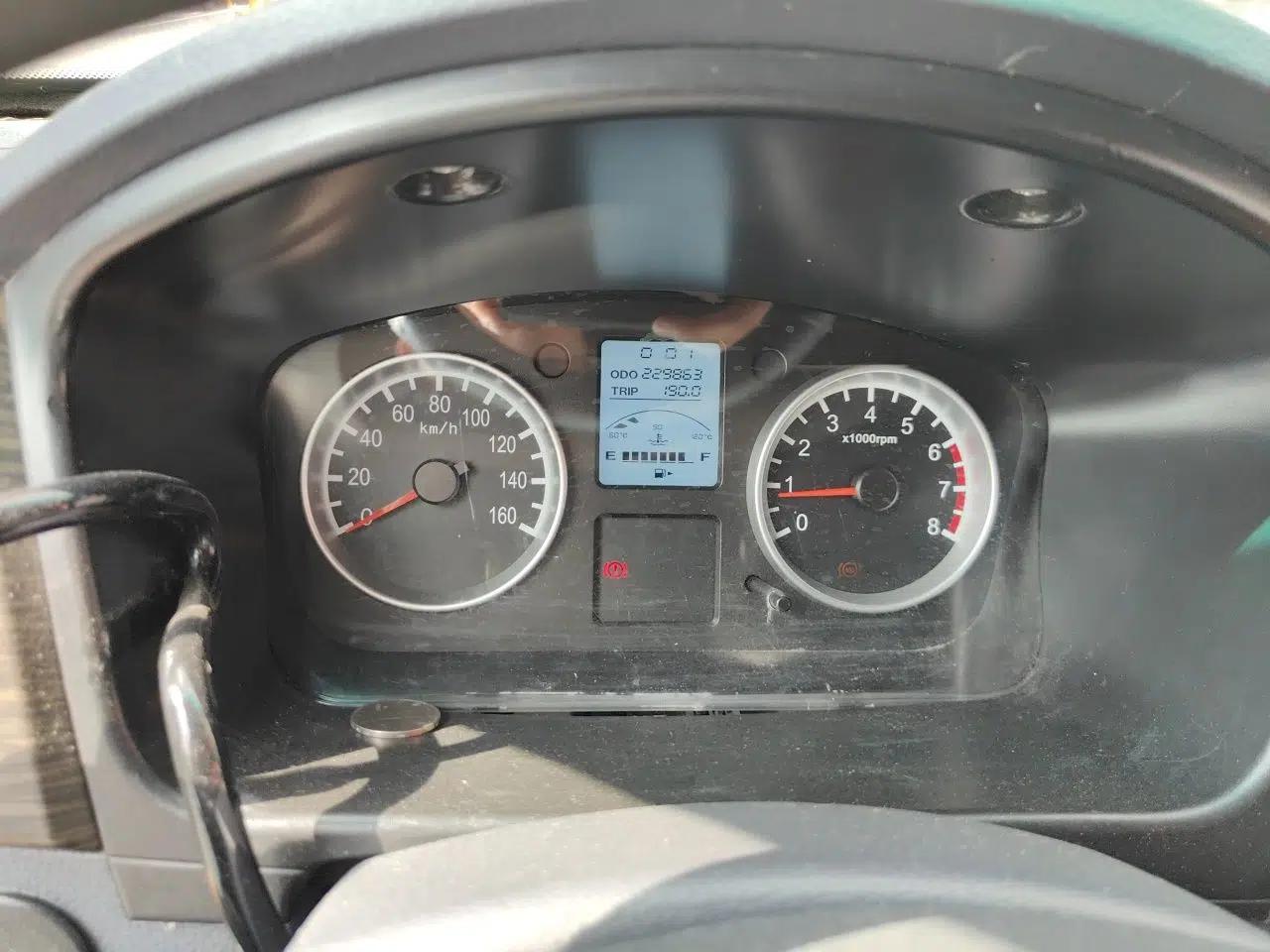 Jinbei Hiace X30 2020 1.5L Van Super-Enjoyment Model China VI Standard SWC15M — миниатюра 11