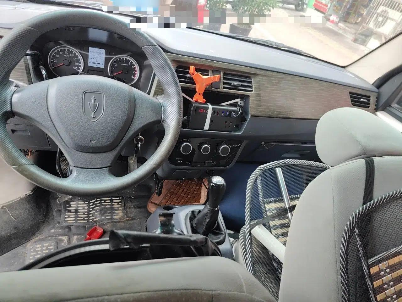 Jinbei Hiace X30 2020 1.5L Van Super-Enjoyment Model China VI Standard SWC15M — миниатюра 9