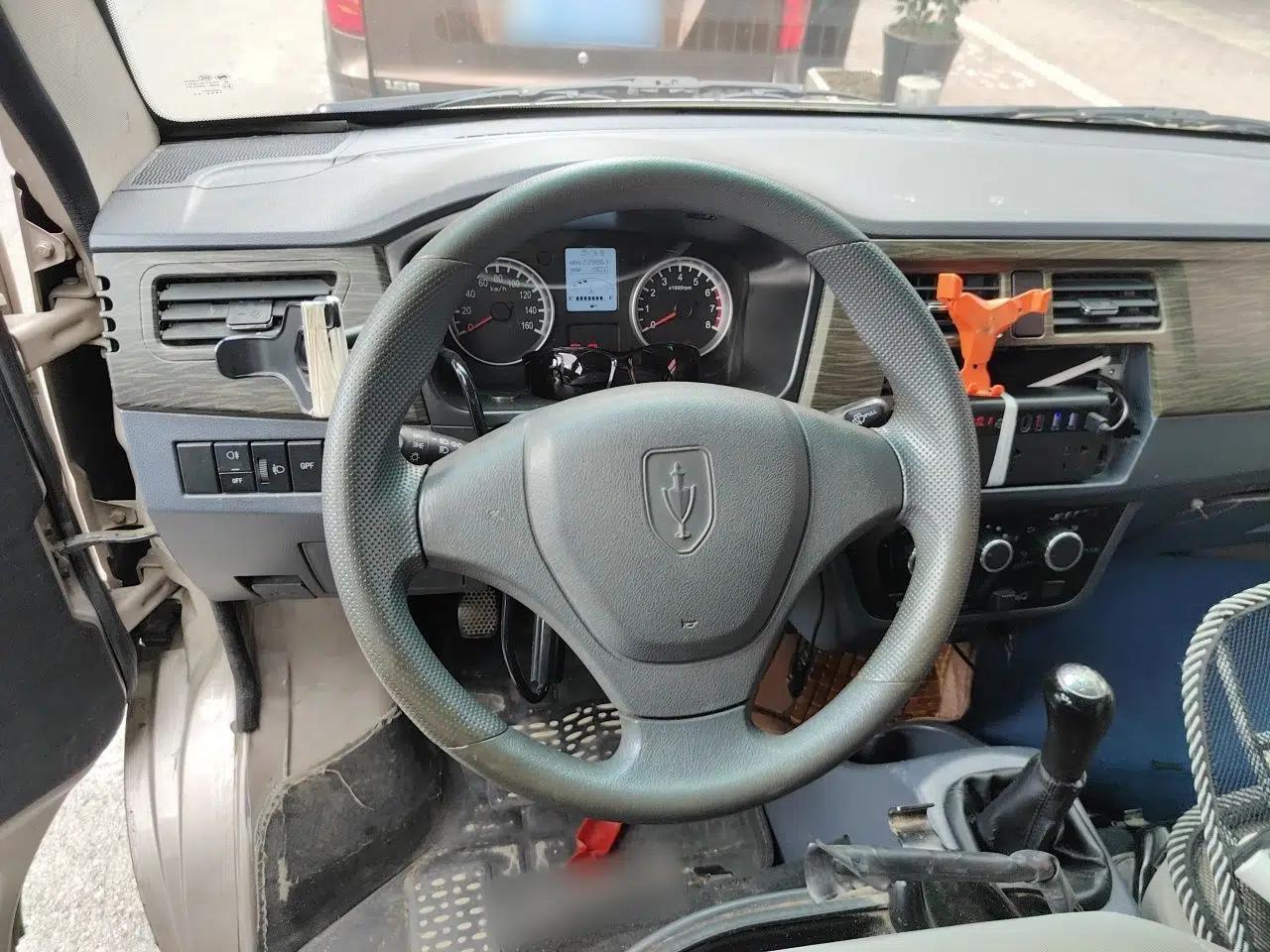 Jinbei Hiace X30 2020 1.5L Van Super-Enjoyment Model China VI Standard SWC15M — миниатюра 10