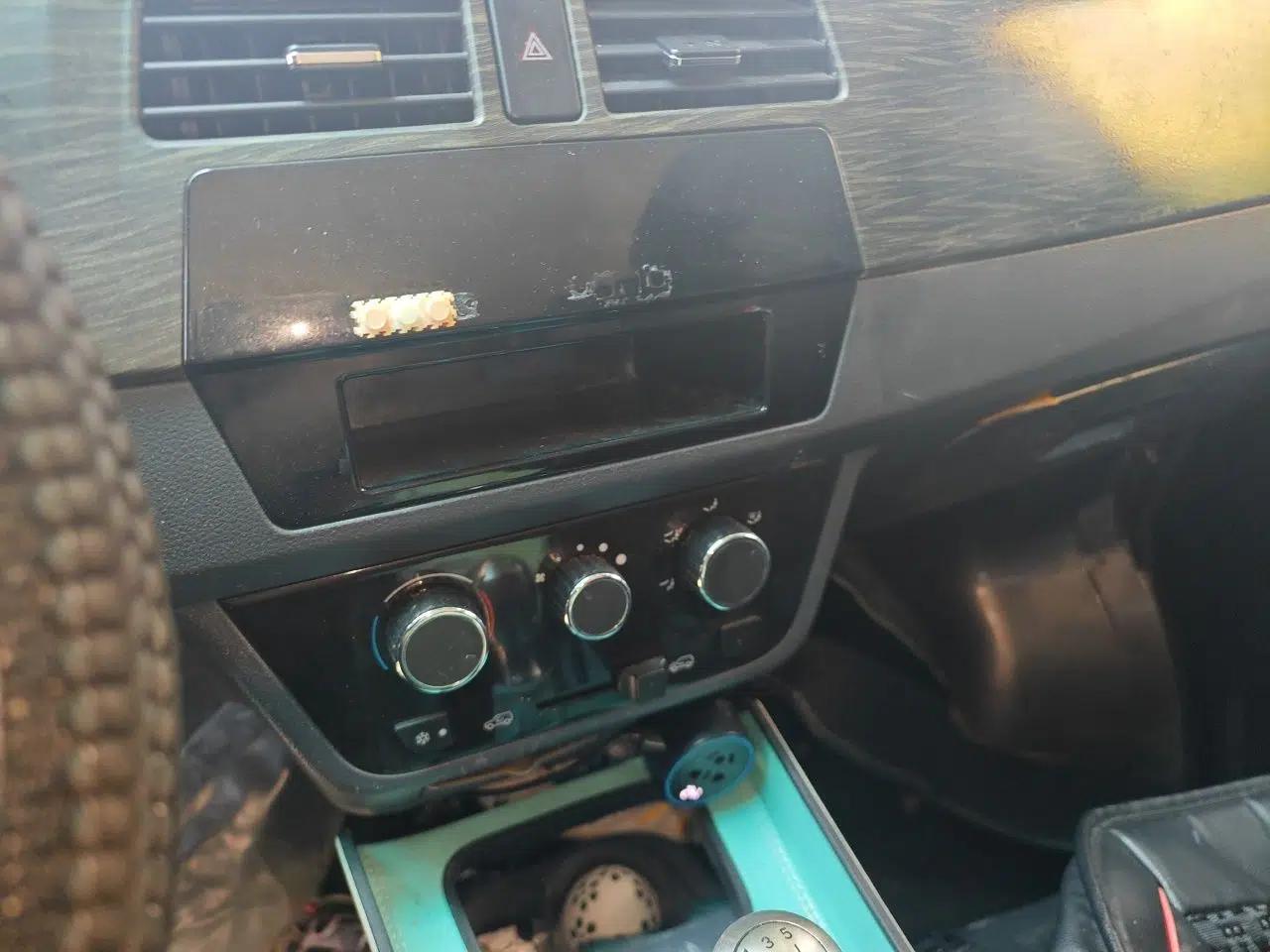Jinbei Hiace X30 2021 1.5L Standard Version Air-Conditioner-Free Van China VI Emission Standard SWC15M — миниатюра 13