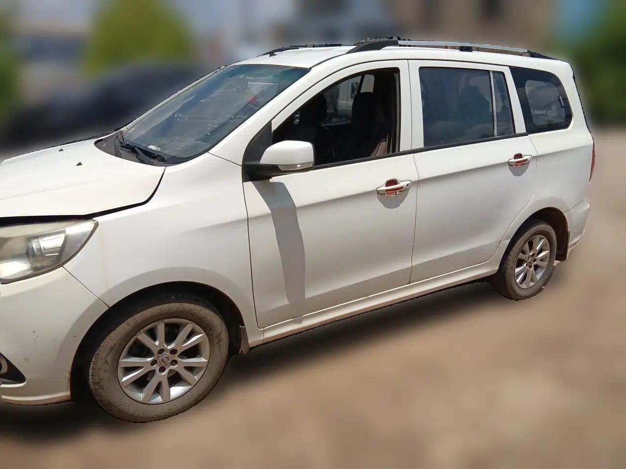 Jinbei 750 2016 1.5L Luxury Model — миниатюра 1