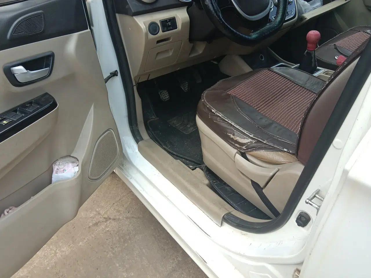 Jinbei 750 2016 1.5L Luxury Model — миниатюра 16