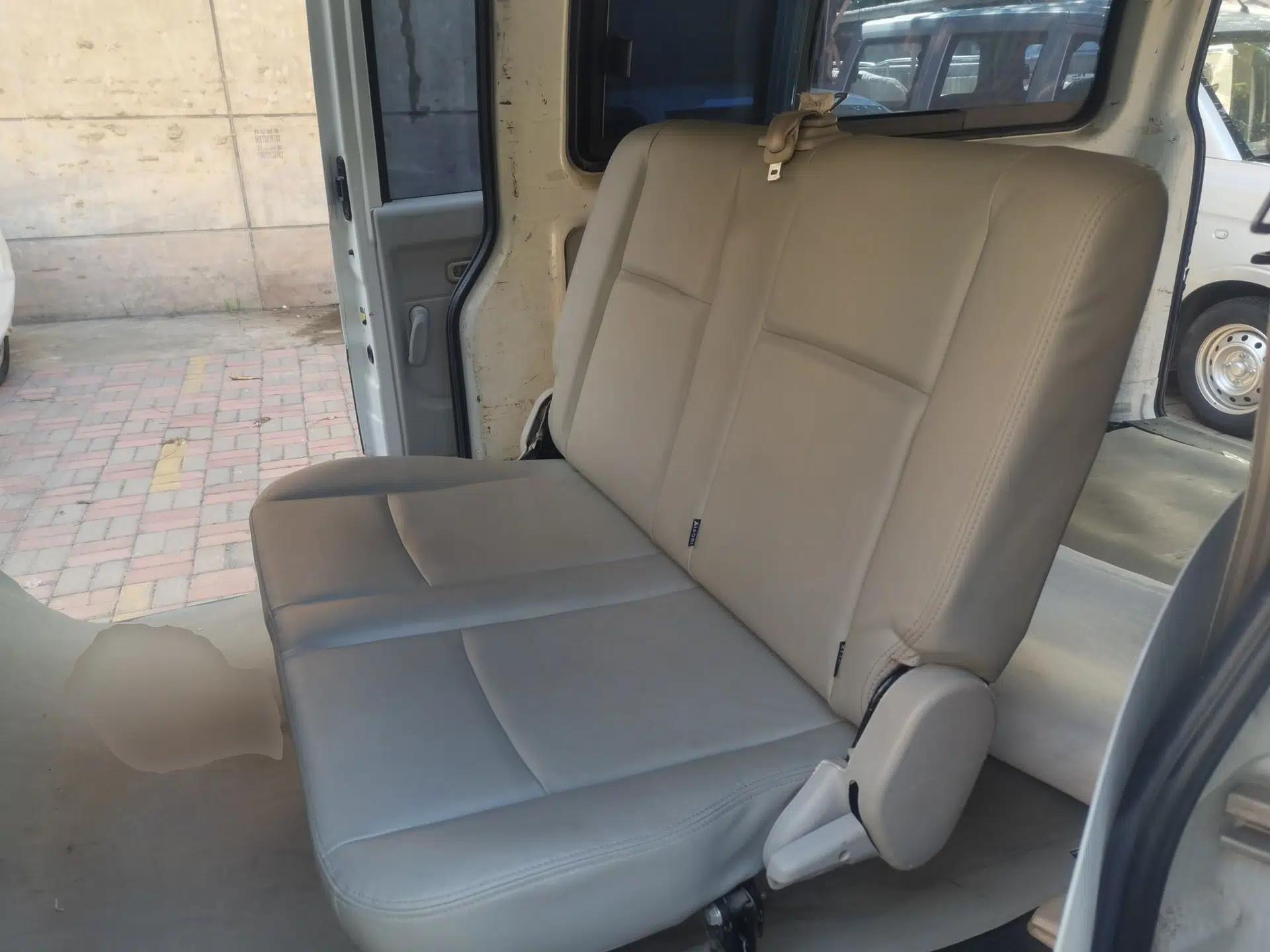 Jinbei New Hiace S 2021 1.5L Business-Class Central Air-Conditioned Coach China VI Standard SWC15M — миниатюра 17