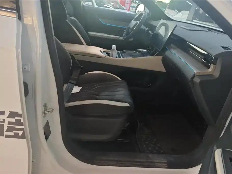 Jetour Mountain & Sea L6 2024 1.5TD DHT MAX — миниатюра 8