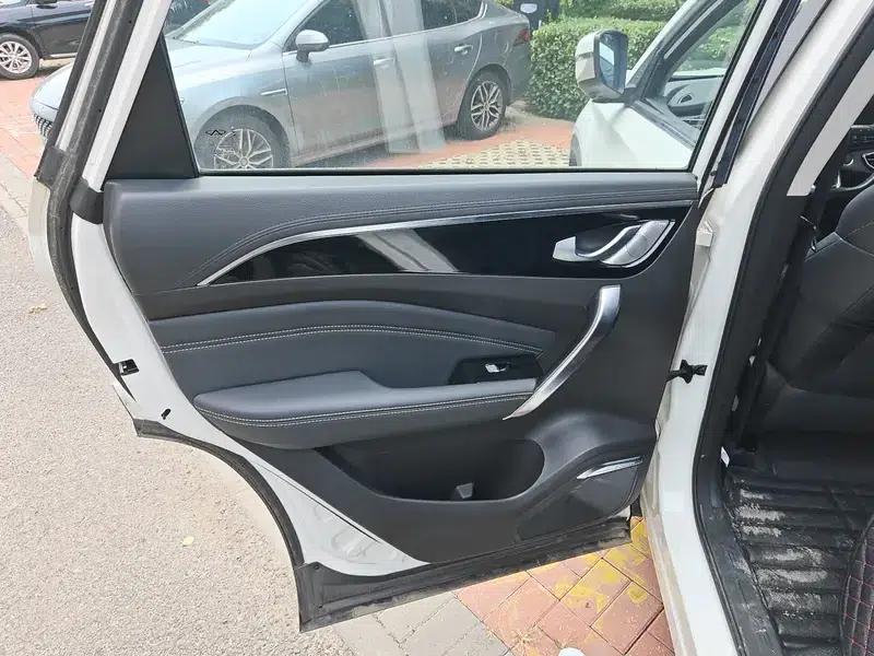 Jetour X90 2020 1.5T Manual Fun Edition 6-seater — миниатюра 17