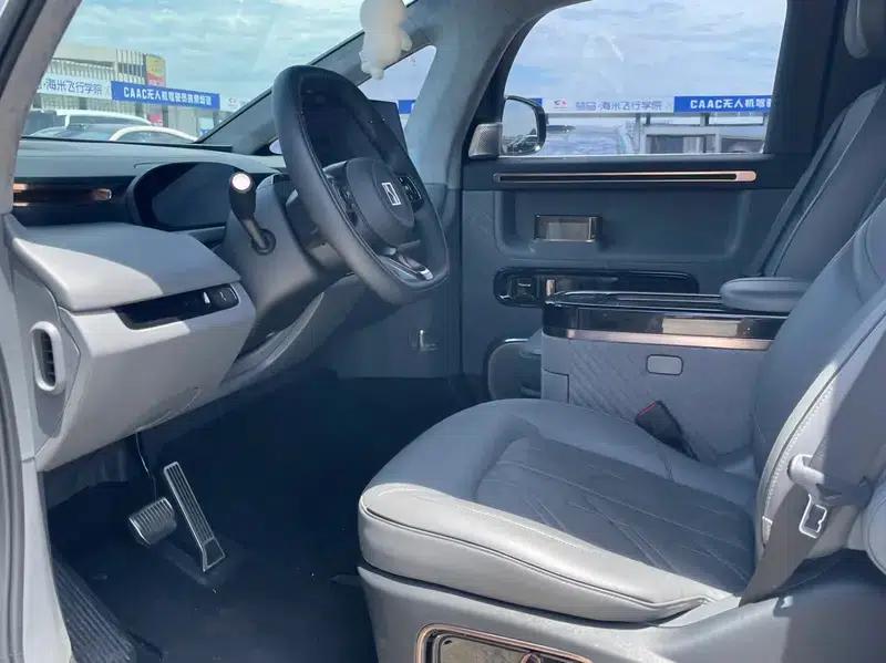 ZEEKR MIX 2025 102kWh Long Range Smart Driving Edition — миниатюра 10