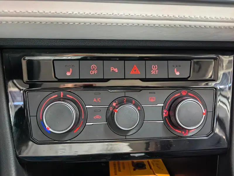 Jetta VS5 2022 280TSI Automatic Enjoy Edition Pro — миниатюра 6