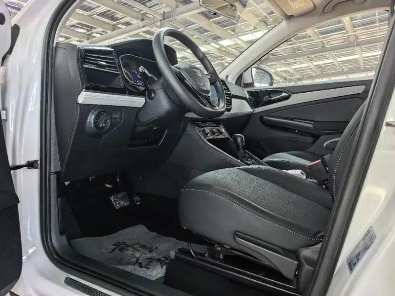 Jetta VS5 2022 280TSI Automatic Enjoy Edition Pro — миниатюра 10