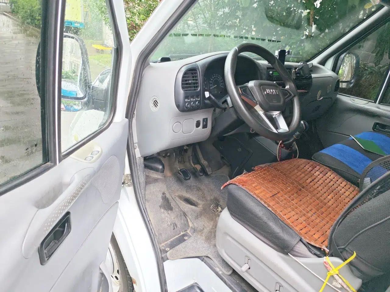 JMC Transit 2019 2.8T Commercial Version Short Wheelbase Mid-Roof 6-Seater China VI JX493 — миниатюра 16