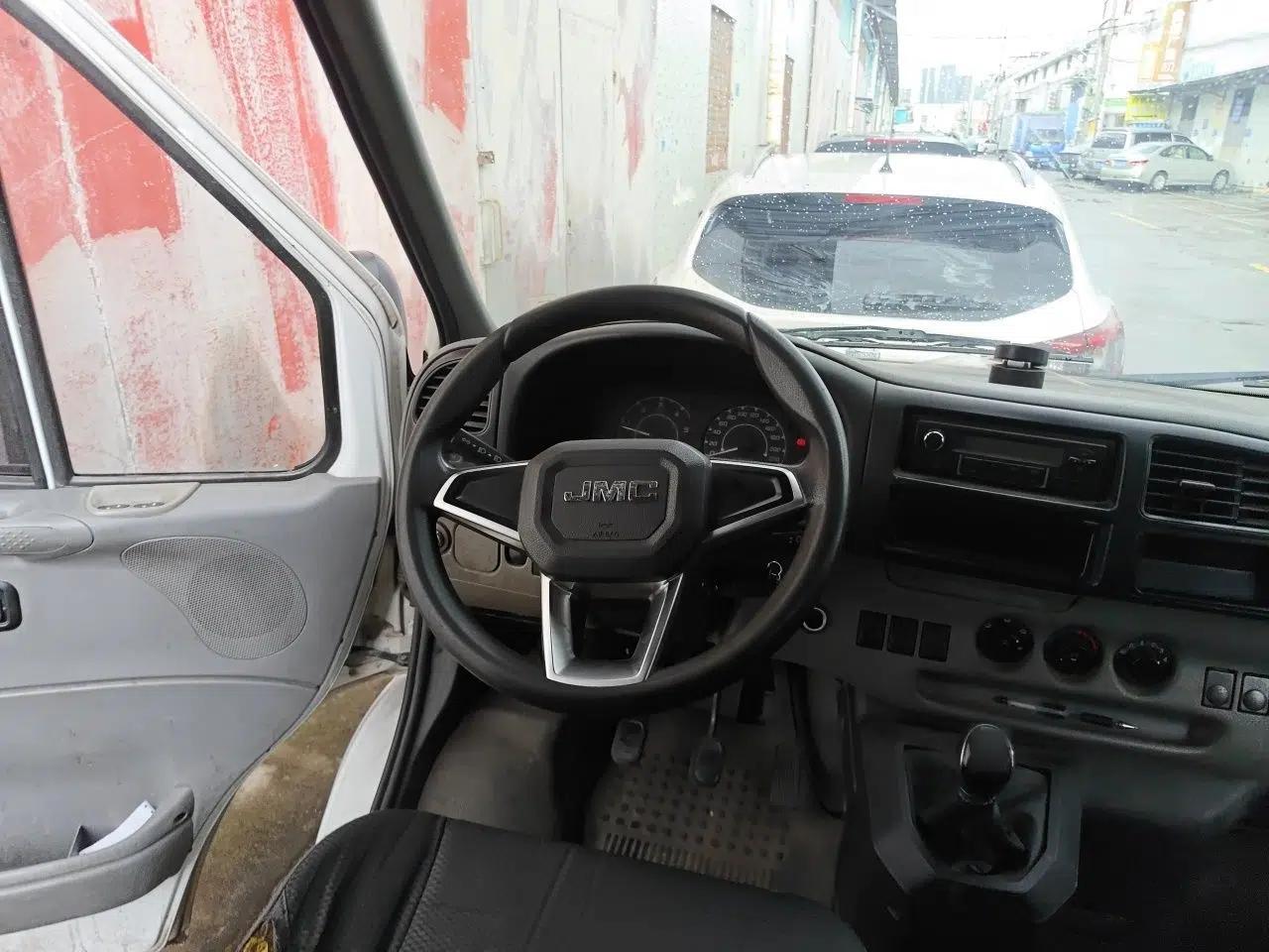 JMC Transit 2019 2.8T Commercial Version Short Wheelbase Mid-Roof 6-Seater China VI JX493 — миниатюра 10
