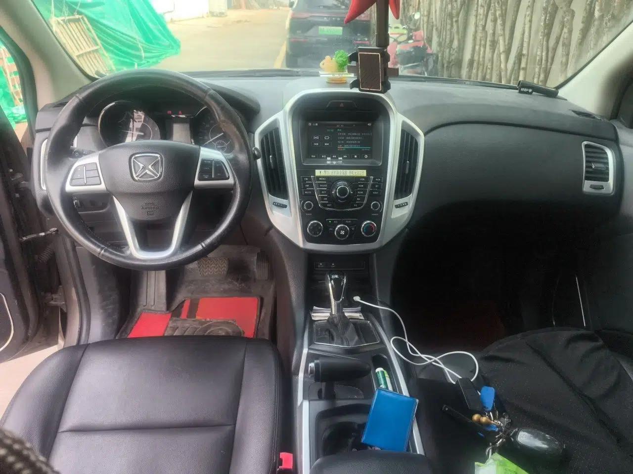 JMC Yusheng S350 2014 2.4T Automatic 2WD Diesel Luxury Version with Sunroof 7 Seats — миниатюра 9