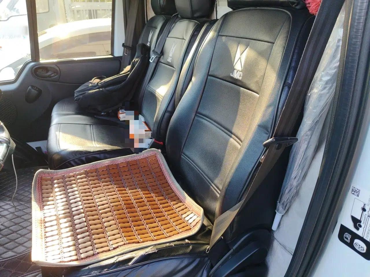 JMC Fushun 2022 2.0T Manual Multi-Function Passenger Vehicle Mid-Range High Roof 6-7 Seats — миниатюра 17