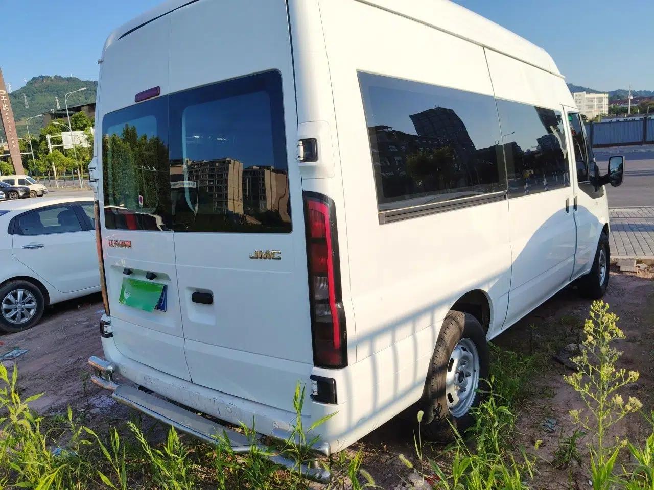 JMC Fushun 2022 2.0T Manual Multi-Function Passenger Vehicle Mid-Range High Roof 6-7 Seats — миниатюра 6