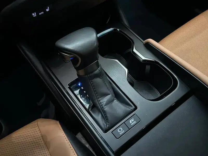Lexus ES 2022 300h Premium Edition — миниатюра 21