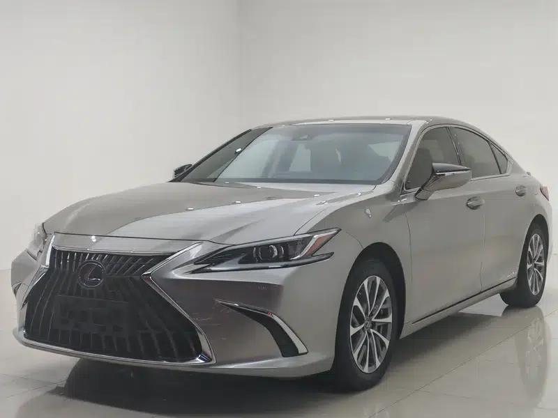Lexus ES 2021 300h Premium Edition — миниатюра 1