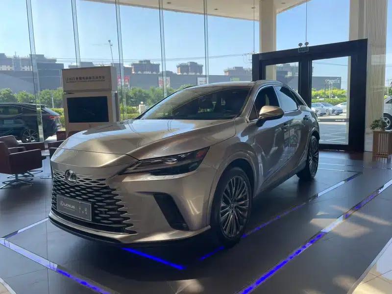 Lexus RX 2023 350h AWD Premium Edition — миниатюра 1