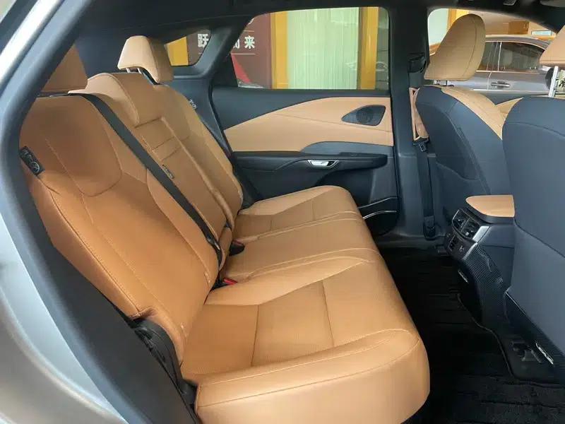 Lexus RX 2023 350h AWD Premium Edition — миниатюра 13