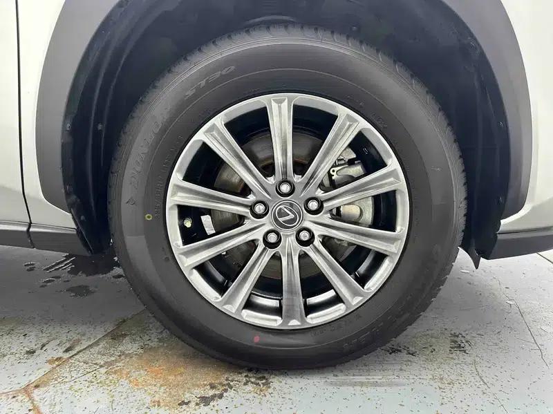 Lexus NX 2020 200 FWD Sport Edition (China V Emission Standard) — миниатюра 6