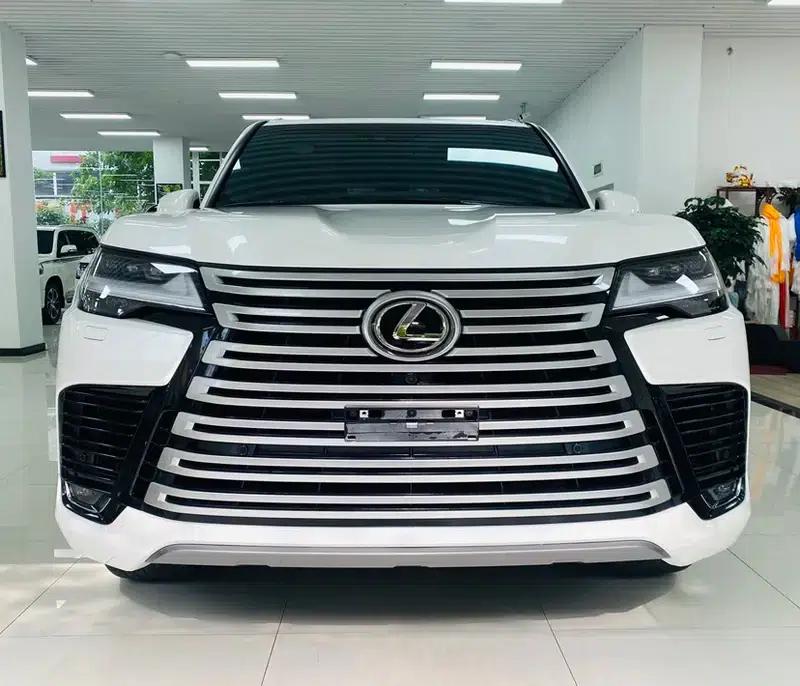 2022 Lexus LX 3.5T Automatic AWD 7-Seater (Parallel Import) — миниатюра 2