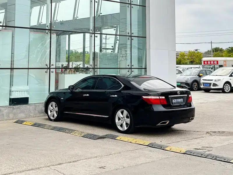 Lexus LS 2006 460 — миниатюра 5