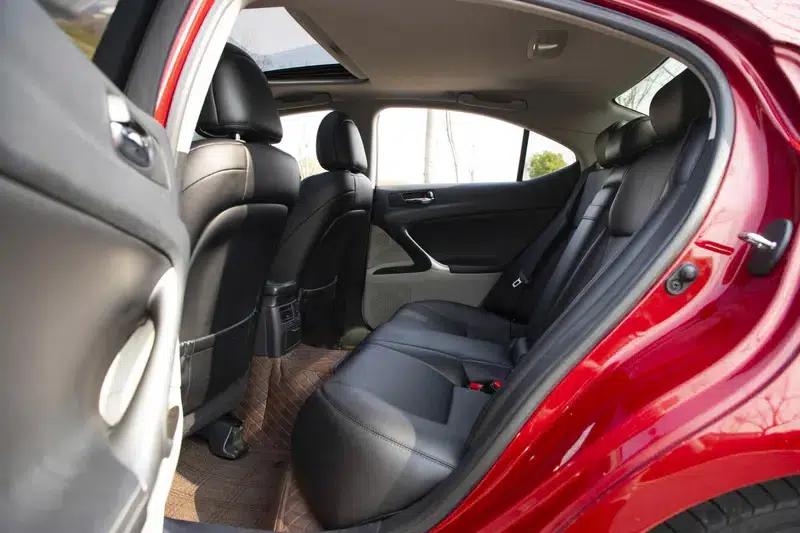 Lexus IS 2009 300 Luxury Edition — миниатюра 24