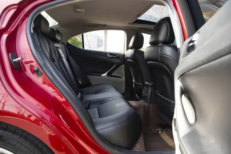 Lexus IS 2009 300 Luxury Edition — миниатюра 28