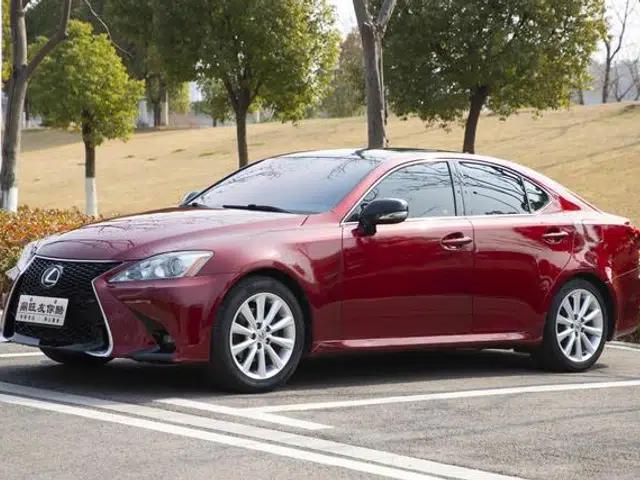 Lexus IS 2009 300 Luxury Edition