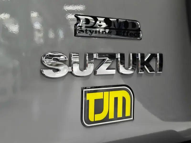 Jimny (Imported) 2022 Model 1.5L Automatic 4WD 4-Seater Parallel Import — миниатюра 8