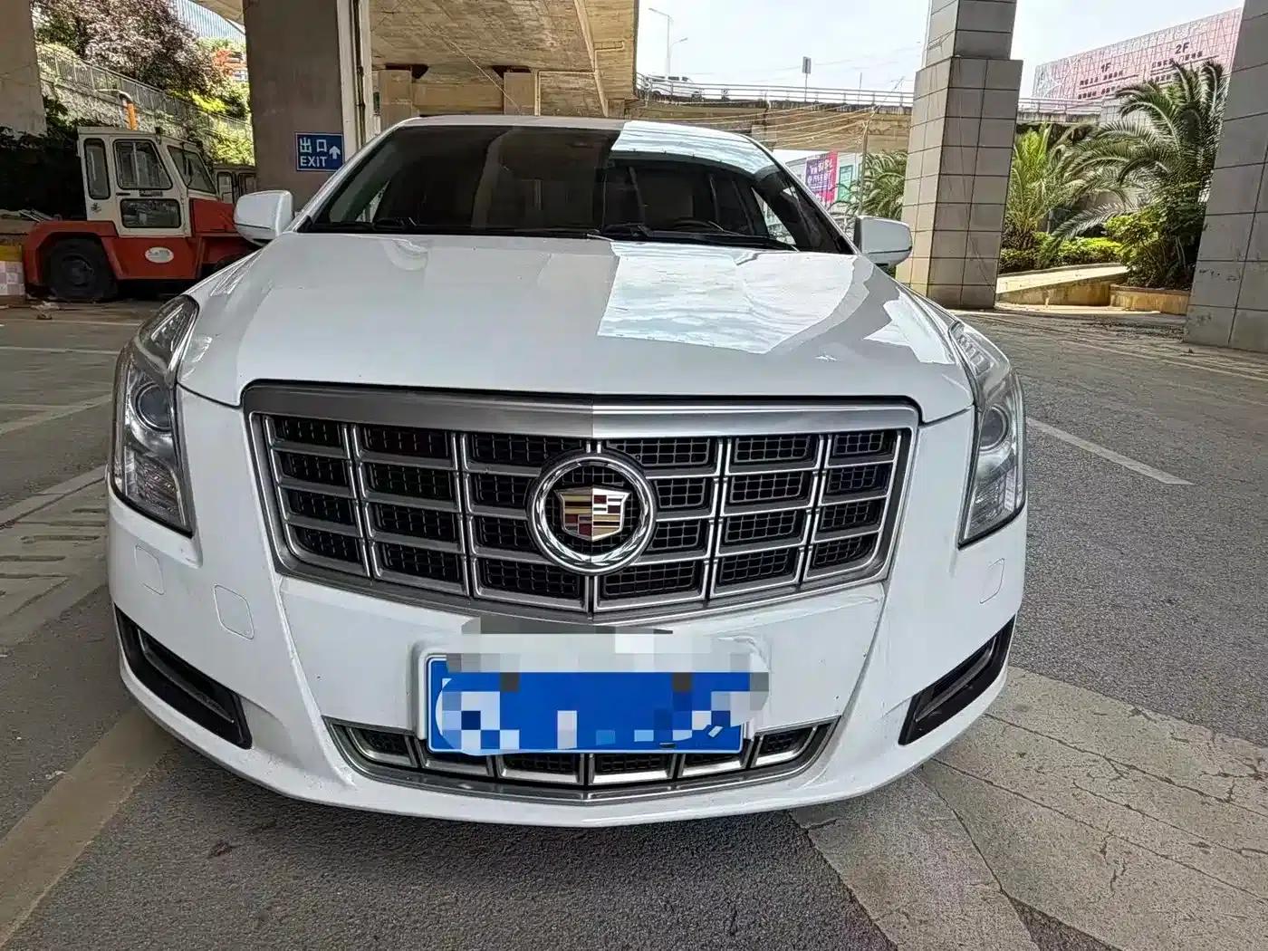 2015 Cadillac XTS 28T Comfort — миниатюра 1