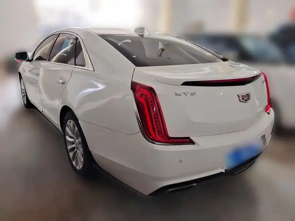 2018 Cadillac XTS 28T Elite — миниатюра 24