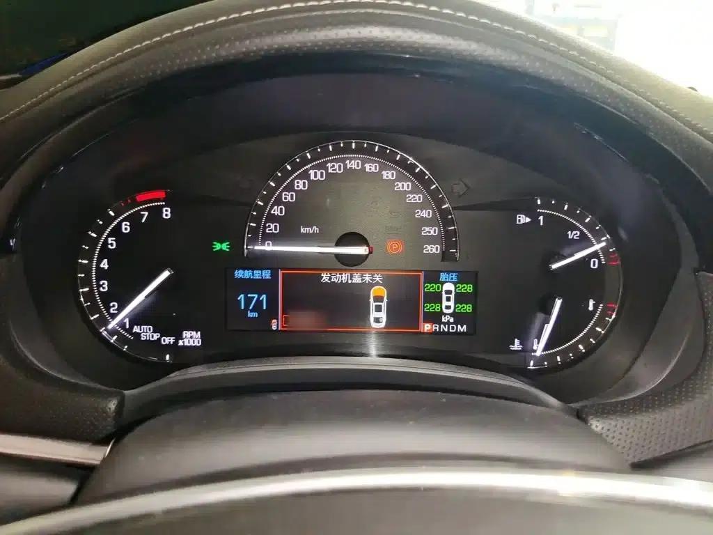 2018 Cadillac XTS 28T Elite — миниатюра 4