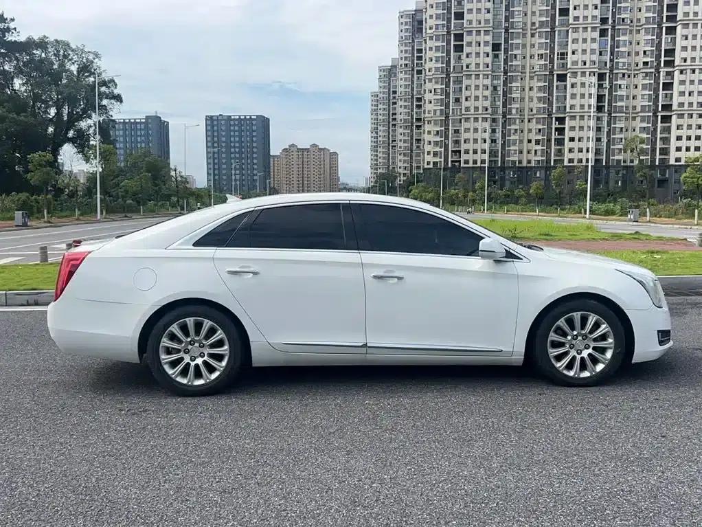 2016 Cadillac XTS 28T Technology Edition — миниатюра 19
