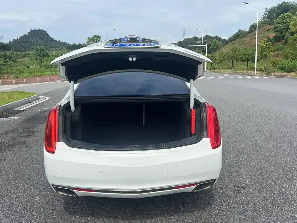 2016 Cadillac XTS 28T Technology Edition — миниатюра 24