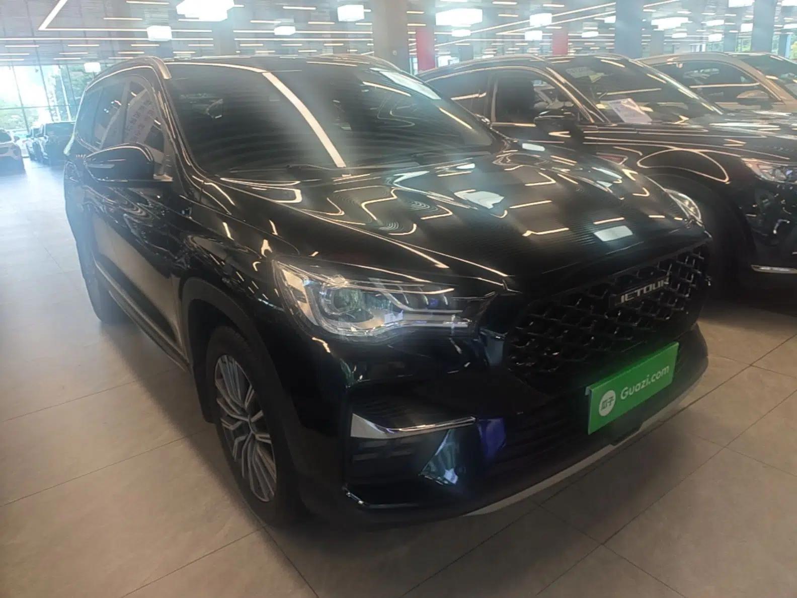 JETOUR X95 2023 1.6T DCT Era Edition 7-Seater — миниатюра 3