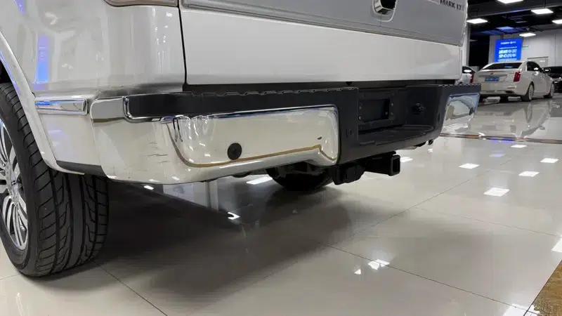 Lincoln Continental Classic 2013 5.4L Automatic 4WD 5-Seater (Parallel Import) — миниатюра 12
