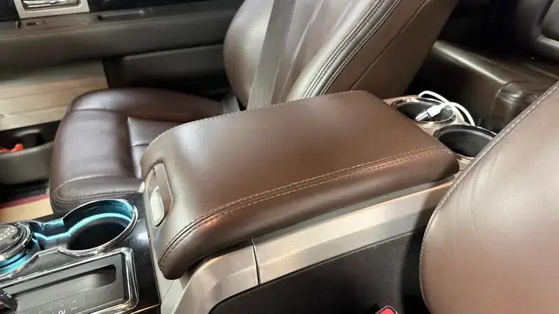 Lincoln Continental Classic 2013 5.4L Automatic 4WD 5-Seater (Parallel Import) — миниатюра 25