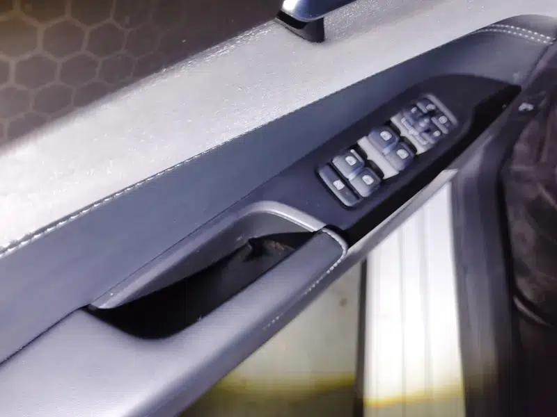 Lynk & Co 03 2022 1.5TD DCT Pro — миниатюра 15