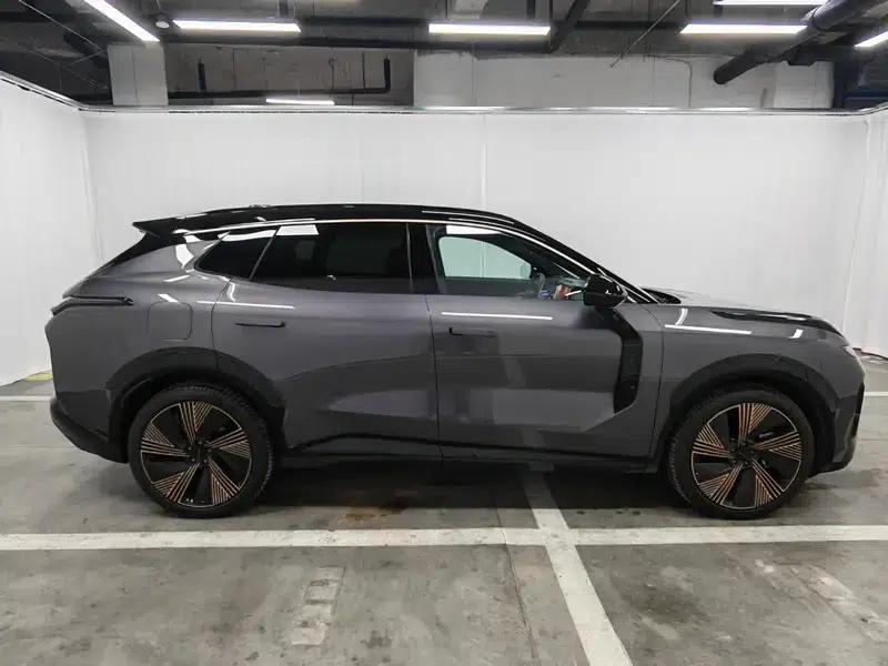 Lynk & Co 08 EM-P 2023 Limited Edition — миниатюра 8