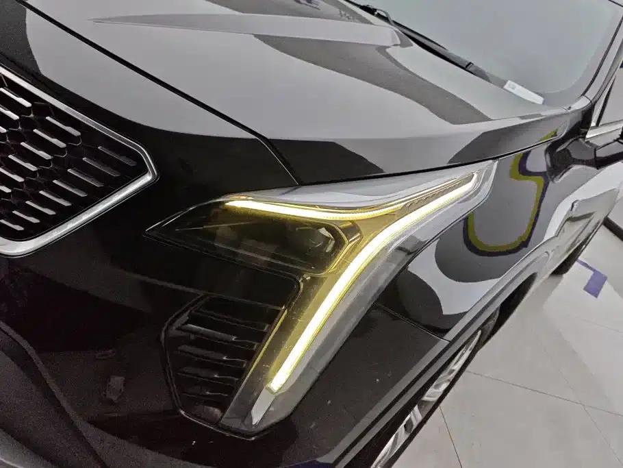 2020 Cadillac XT4 Facelift 28T AWD Premium — миниатюра 5